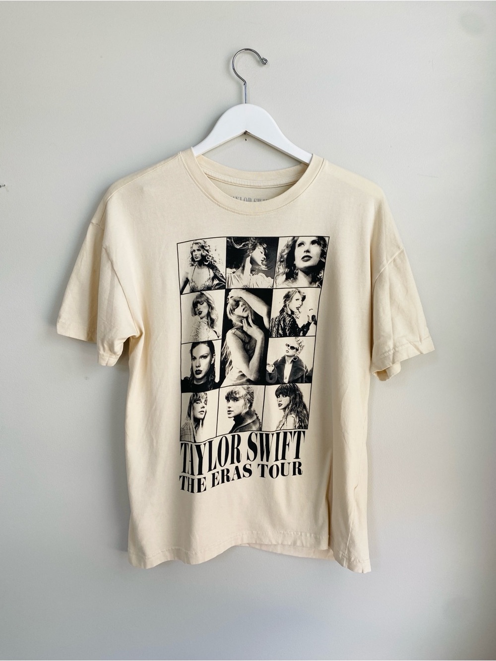 Taylor Swift Cream Graphic 'The Eras Tour' 2023-2024 Short Sleeve Tee